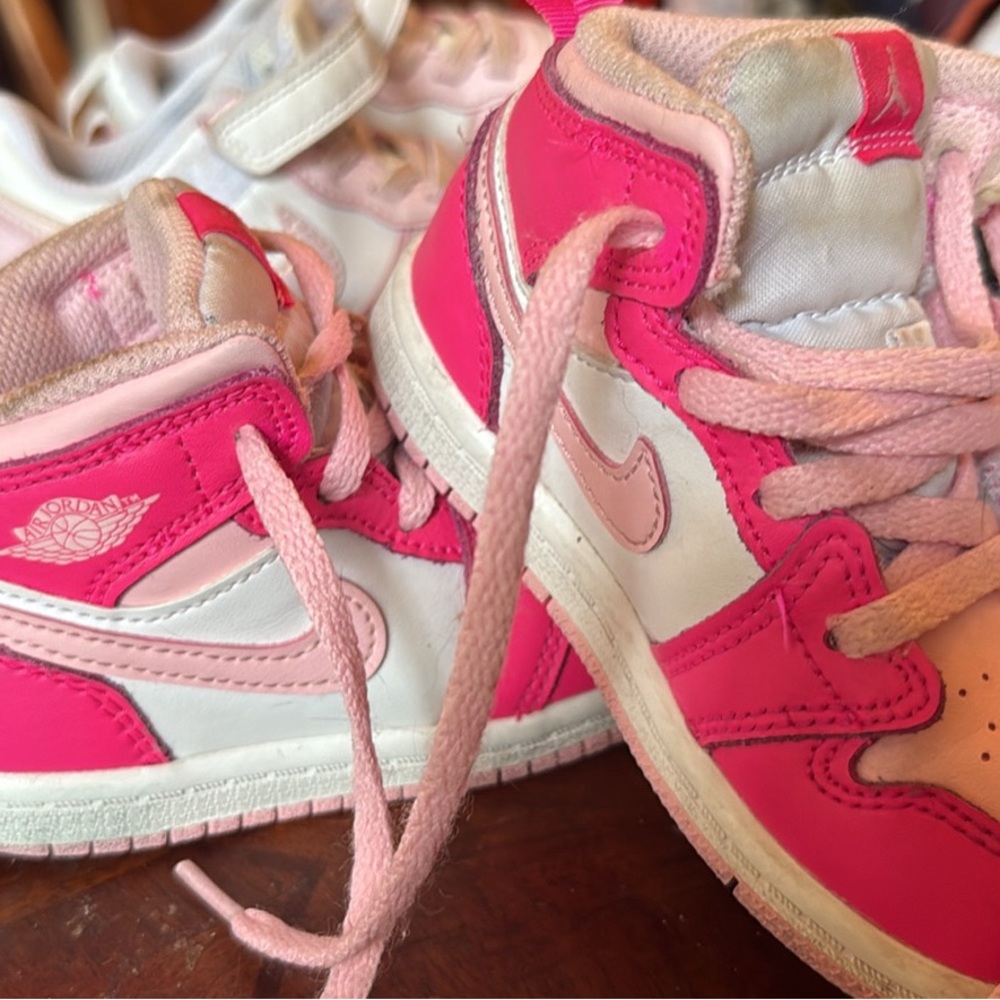 Nike Kids Pink and White Sneakers - Picture 2 of 3